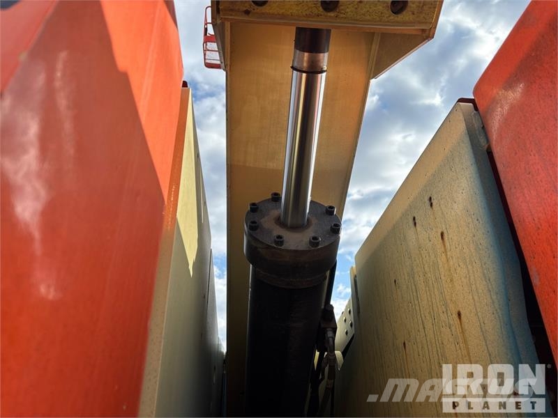 JLG 800 AJ 4WD Diesel Articulating Boom Lift Zglobne dvižne ploščadi