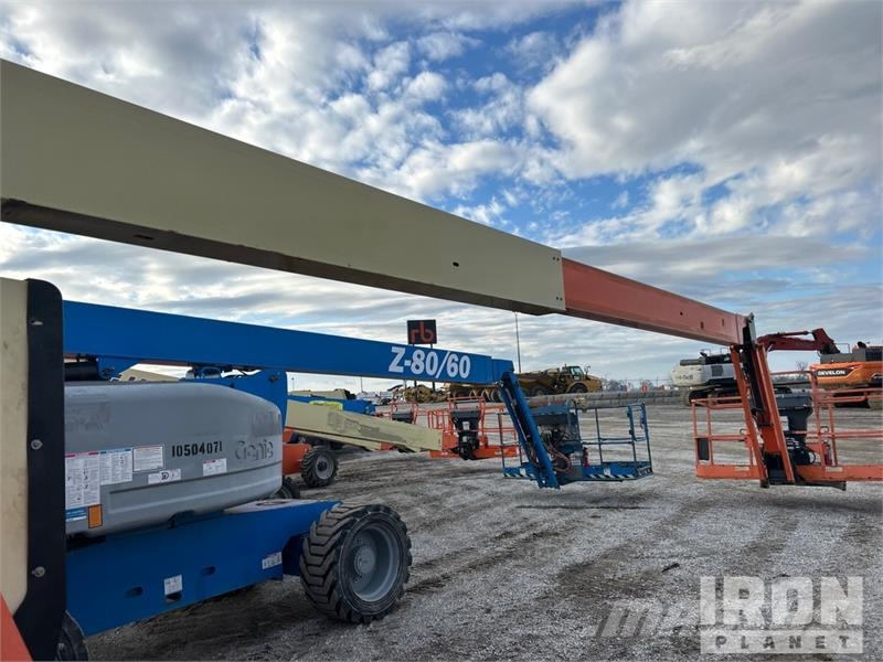 JLG 800 AJ 4WD Diesel Articulating Boom Lift Zglobne dvižne ploščadi