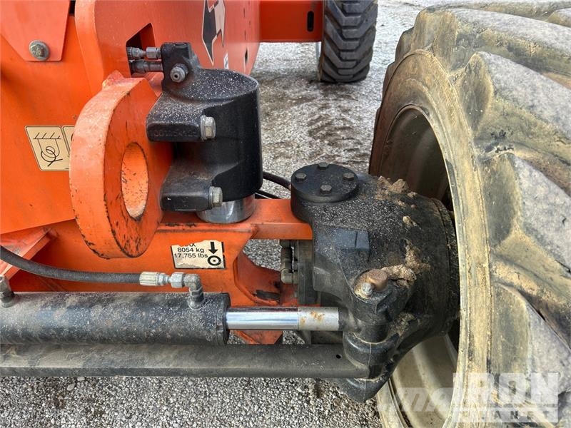 JLG 800 AJ 4WD Diesel Articulating Boom Lift Zglobne dvižne ploščadi