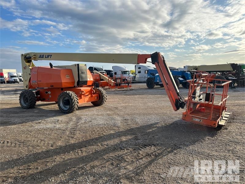 JLG 800 AJ 4WD Diesel Articulating Boom Lift Zglobne dvižne ploščadi