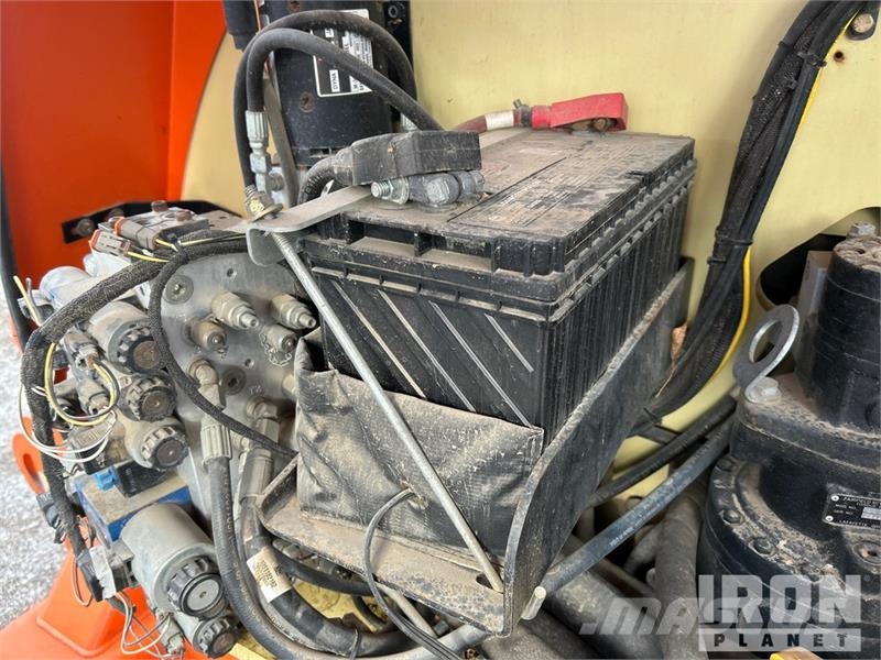 JLG 800 AJ 4WD Diesel Articulating Boom Lift Zglobne dvižne ploščadi