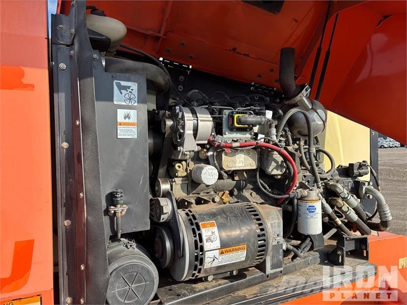 JLG 800 AJ 4WD Diesel Articulating Boom Lift Zglobne dvižne ploščadi