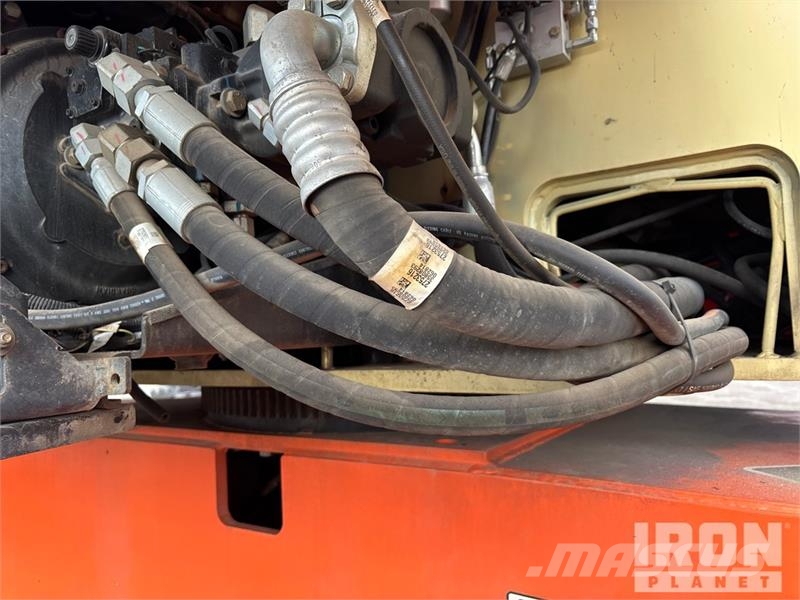 JLG 800 AJ 4WD Diesel Articulating Boom Lift Zglobne dvižne ploščadi