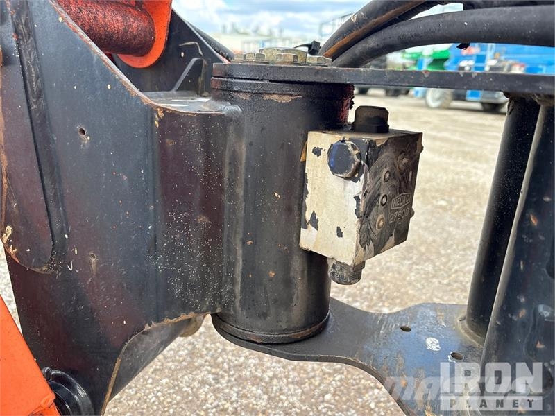JLG 800 AJ 4WD Diesel Articulating Boom Lift Zglobne dvižne ploščadi