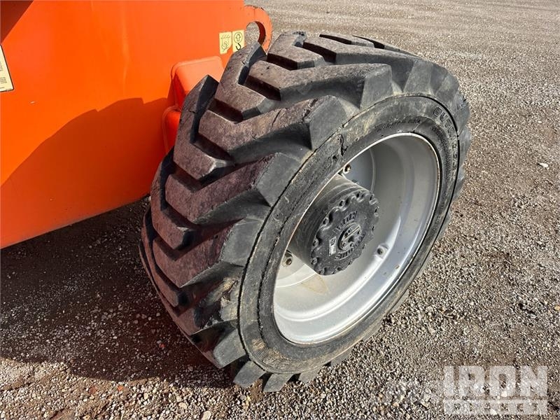 JLG 800 AJ 4WD Diesel Articulating Boom Lift Zglobne dvižne ploščadi