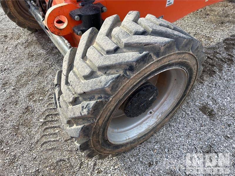 JLG 800 AJ 4WD Diesel Articulating Boom Lift Zglobne dvižne ploščadi