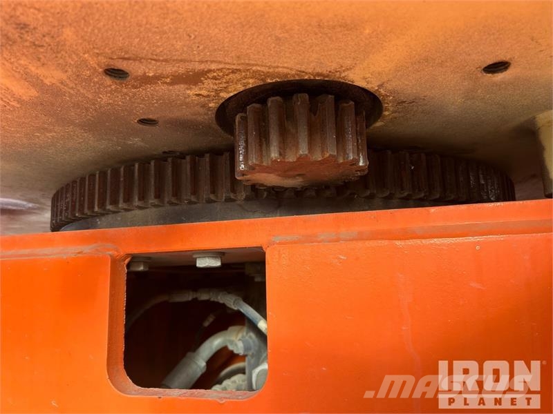 JLG 800 AJ 4WD Diesel Articulating Boom Lift Zglobne dvižne ploščadi