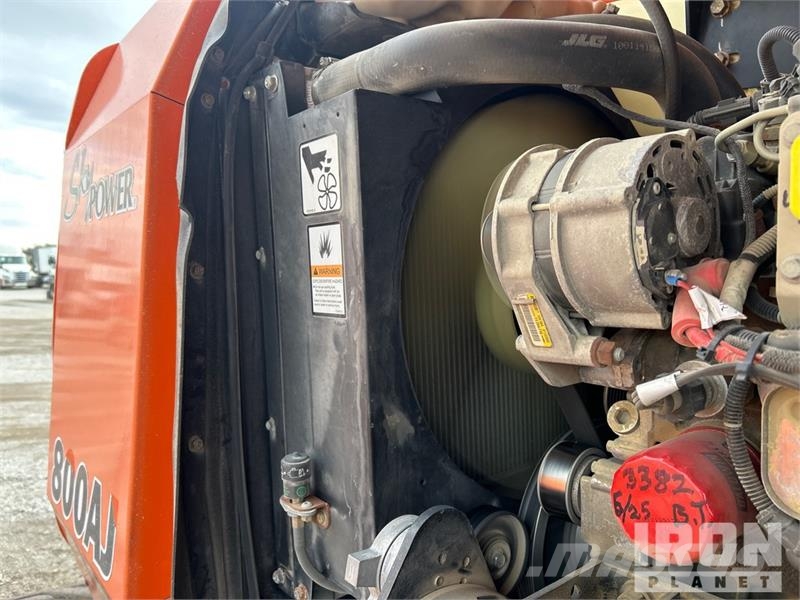 JLG 800 AJ 4WD Diesel Articulating Boom Lift Zglobne dvižne ploščadi