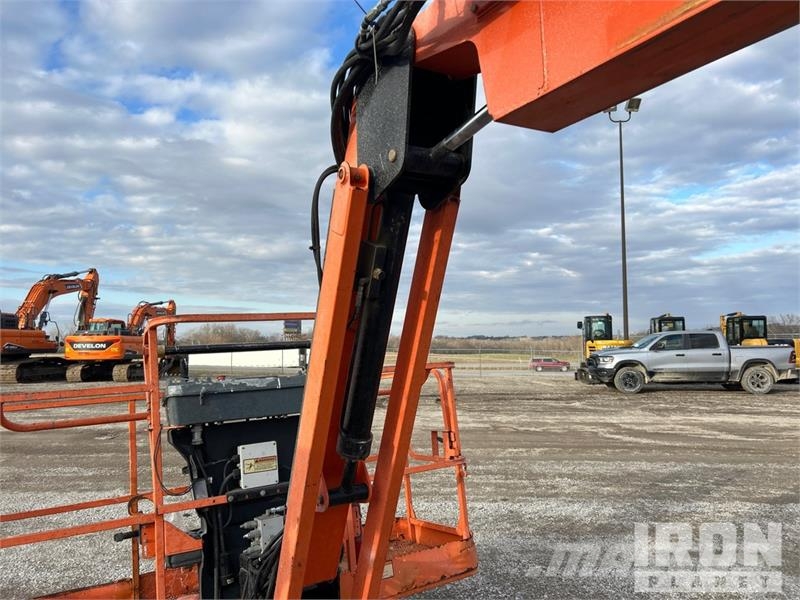JLG 800 AJ 4WD Diesel Articulating Boom Lift Zglobne dvižne ploščadi