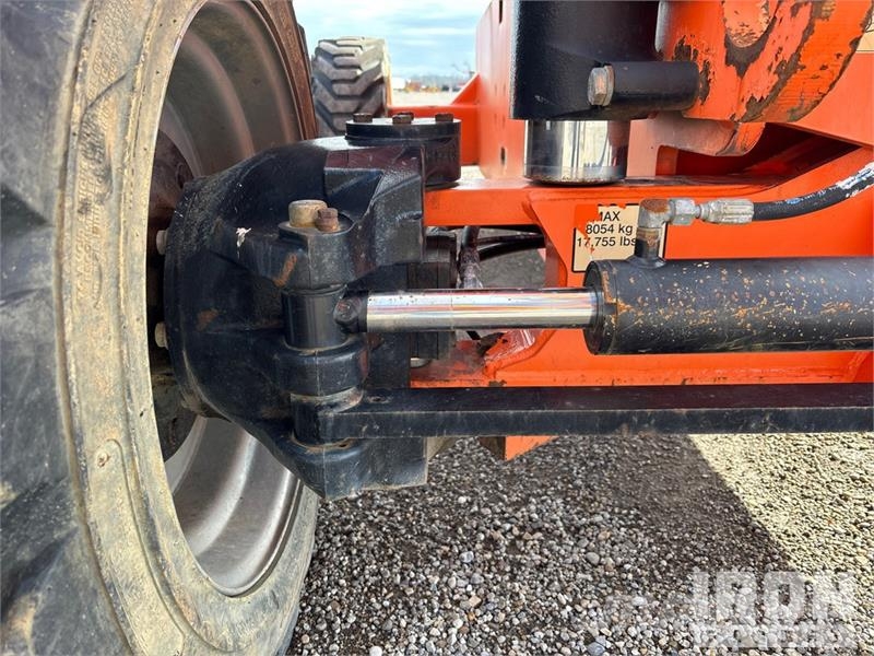 JLG 800 AJ 4WD Diesel Articulating Boom Lift Zglobne dvižne ploščadi