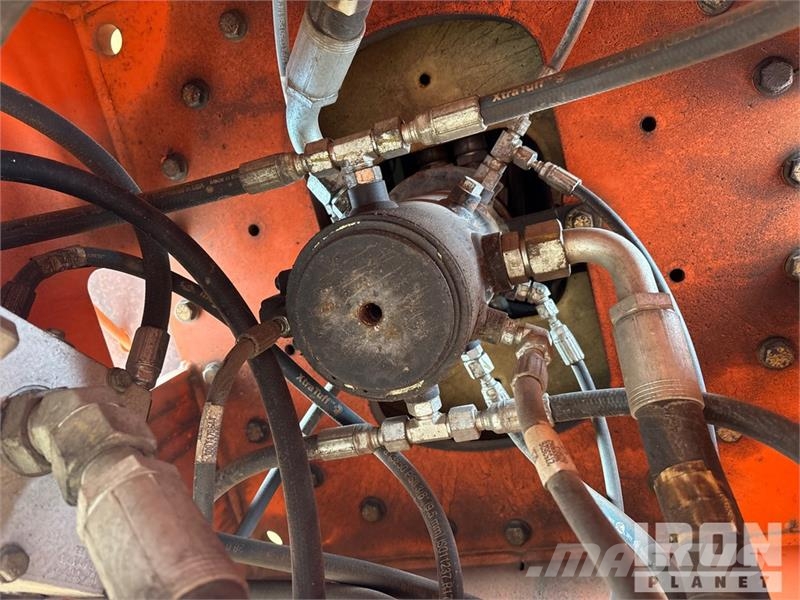 JLG 800 AJ 4WD Diesel Articulating Boom Lift Zglobne dvižne ploščadi