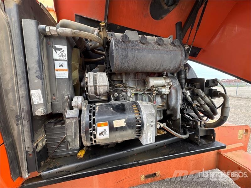 JLG 800S 4WD Diesel Telescopic Boom Lift Teleskopske dvižne ploščadi