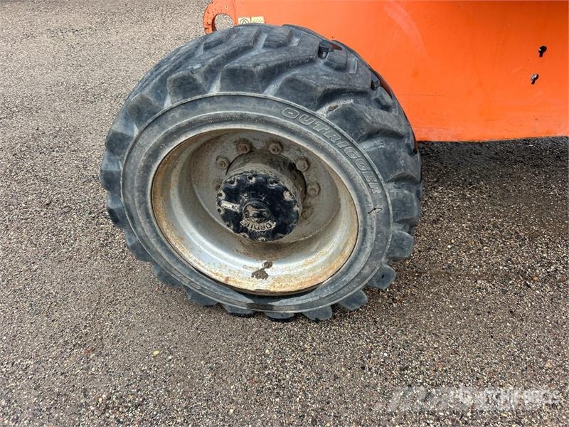 JLG 800S 4WD Diesel Telescopic Boom Lift Teleskoplifte
