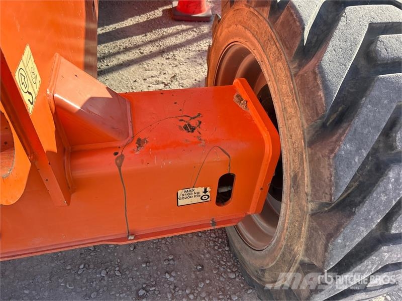 JLG 860SJ 4WD Diesel Articulating Boom Lift Elevadores braços articulados