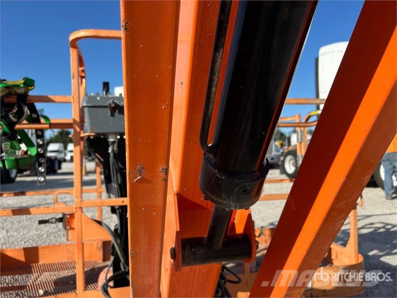 JLG 860SJ 4WD Diesel Articulating Boom Lift Elevadores braços articulados