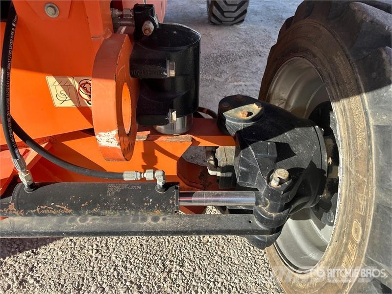 JLG 860SJ 4WD Diesel Articulating Boom Lift Elevadores braços articulados