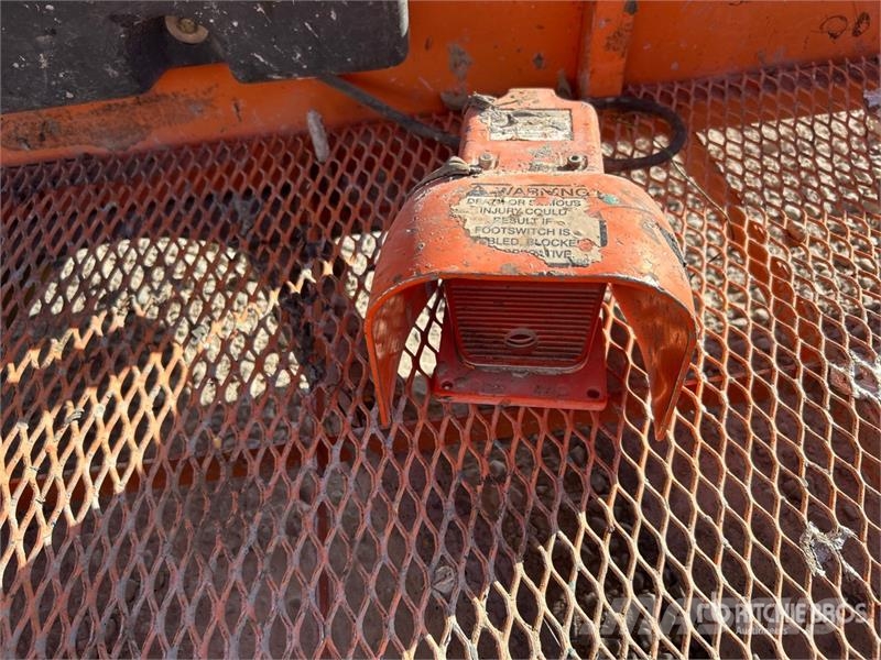 JLG 860SJ 4WD Diesel Articulating Boom Lift Elevadores braços articulados