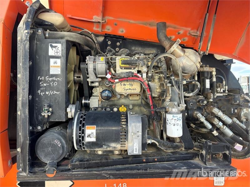 JLG 860SJ 4WD Diesel Telescopic Boom Lift 直臂高空工作平台