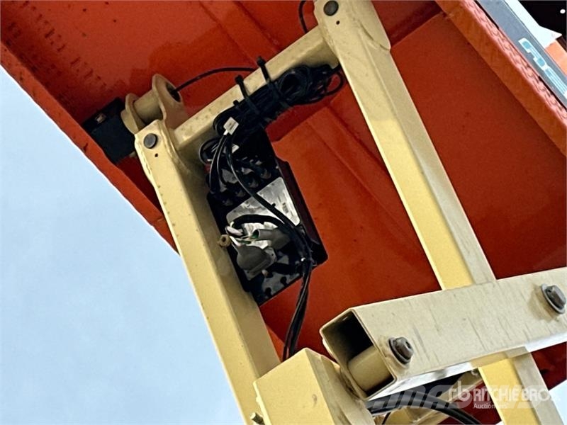 JLG AE1932 Electric Scissor Lift Scissor lifts