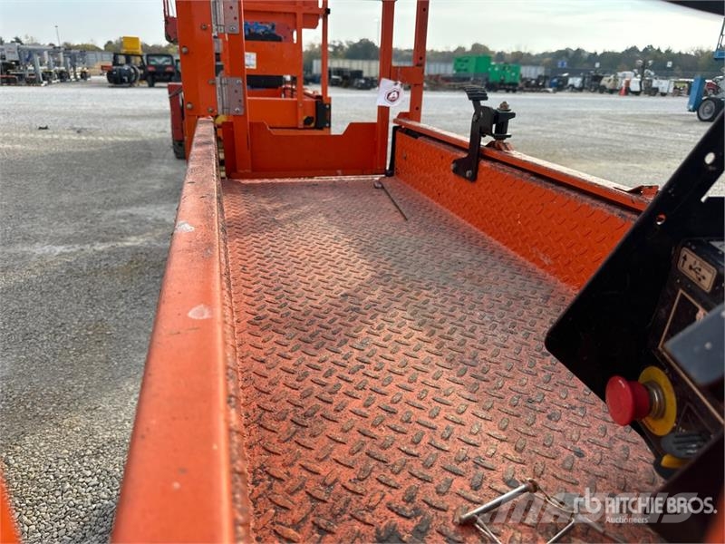 JLG AE1932 Electric Scissor Lift Scissor lifts