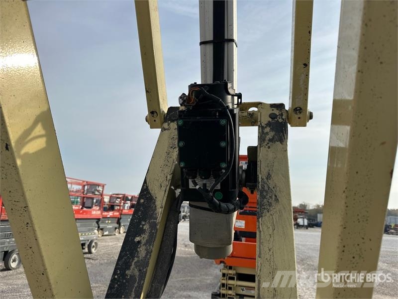 JLG AE1932 Electric Scissor Lift Scissor lifts