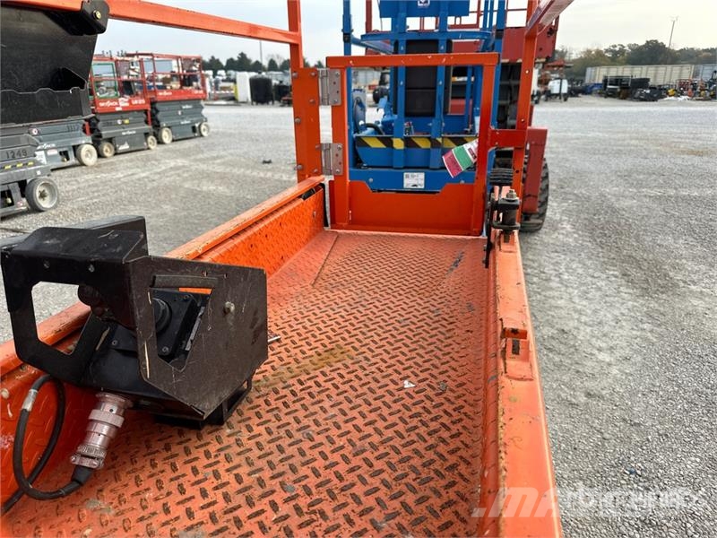 JLG AE1932 Electric Scissor Lift Scissor lifts