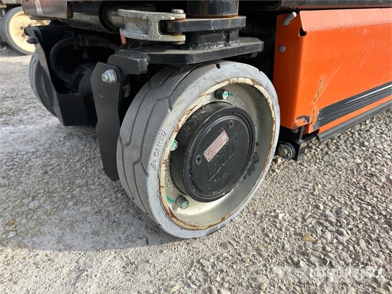 JLG AE1932 Electric Scissor Lift Scissor lifts