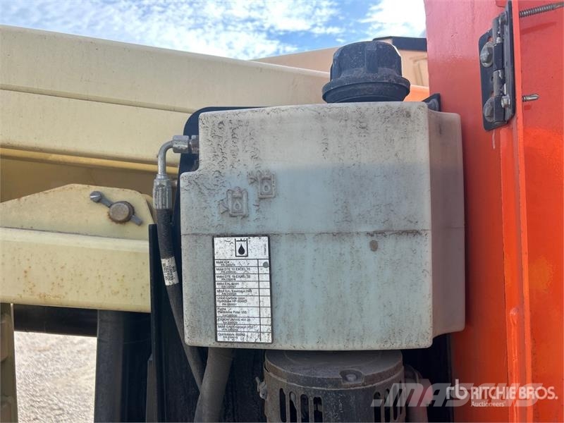 JLG E300 AJP 2WD Electric Articulating Boom Lift Plataformas con brazo de elevación manual