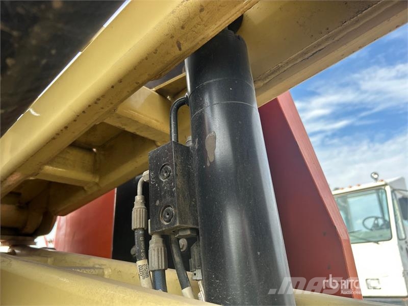 JLG E300 AJP 2WD Electric Articulating Boom Lift Plataformas con brazo de elevación manual