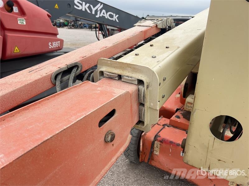 JLG E400AJPN 2WD Electric Articulating Boom Lift Bomlifte med knækarm