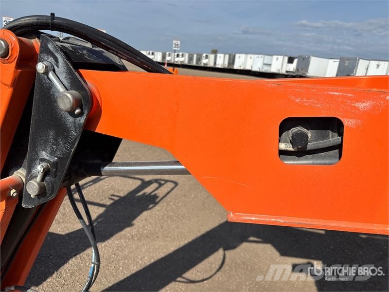 JLG E450AJ 2WD Electric Articulating Boom Lift Zglobne dvižne ploščadi