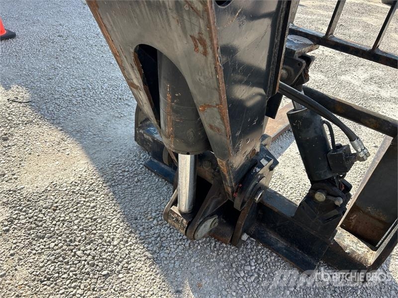 JLG G9-43A Телескопични товарачи