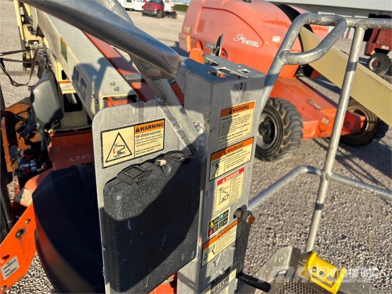 JLG T-350 Towable Lift (Inoperable) Vlečne dvižne ploščadi