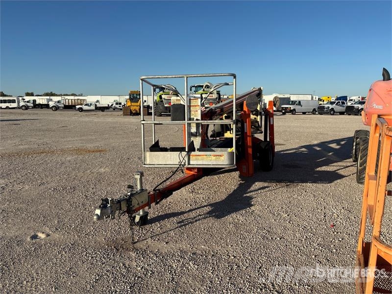 JLG T-350 Towable Lift (Inoperable) Vlečne dvižne ploščadi