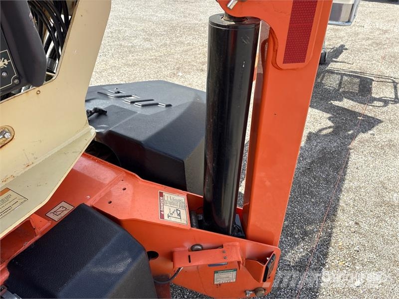 JLG T500J Towable Lift Plataformas remolcables
