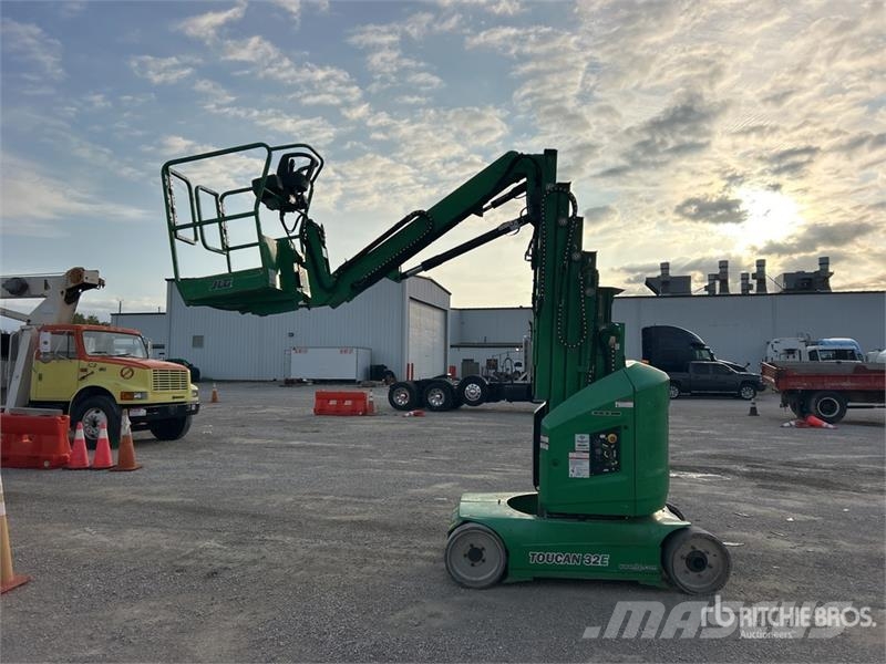 JLG Toucan 32E Electric Articulating Boom Lift 관절형 전동이동 리프트