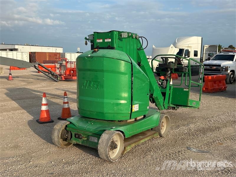 JLG Toucan 32E Electric Articulating Boom Lift 관절형 전동이동 리프트