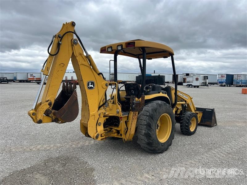 John Deere 110 4x4 Backhoe Loader Ekskavatori-iekrāvēji
