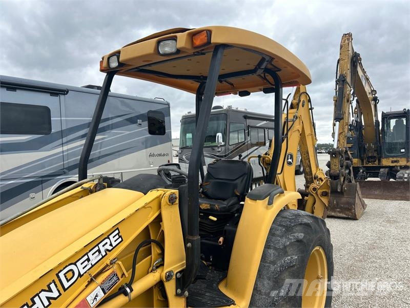 John Deere 110 4x4 Backhoe Loader Ekskavatori-iekrāvēji