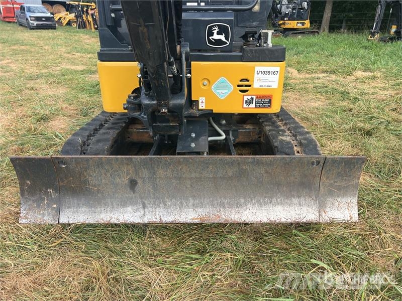 John Deere 17G Mini rýpadla < 7t