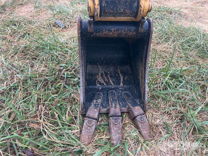John Deere 17G Mini rýpadla < 7t