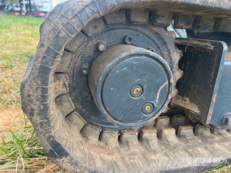 John Deere 17G Mini rýpadla < 7t
