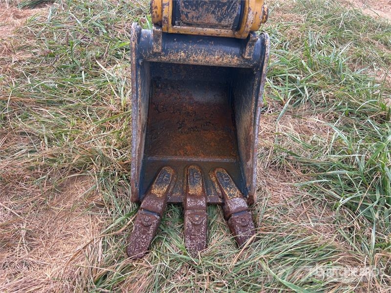John Deere 17G Mini rýpadla < 7t