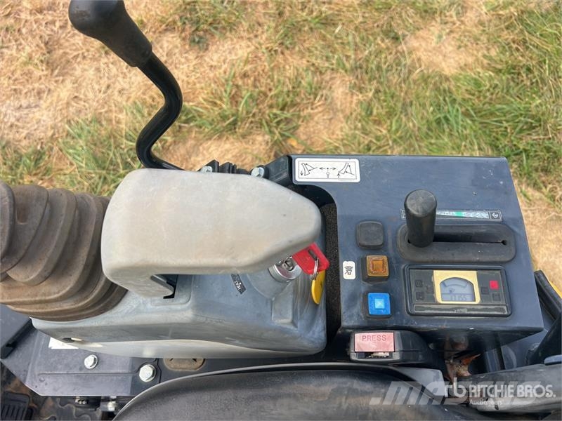 John Deere 17G Minigravere <7t
