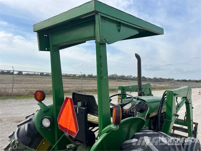 John Deere 2155 2WD Utility Tractor Kleintraktoren