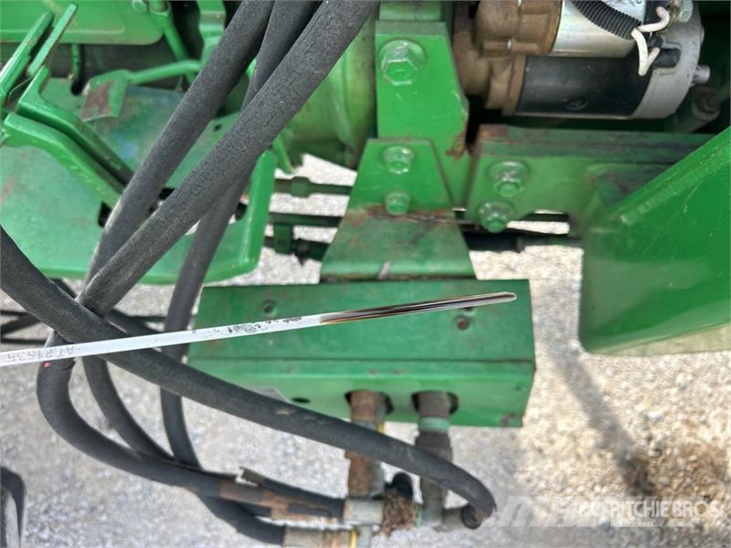 John Deere 2155 2WD Utility Tractor Kleintraktoren