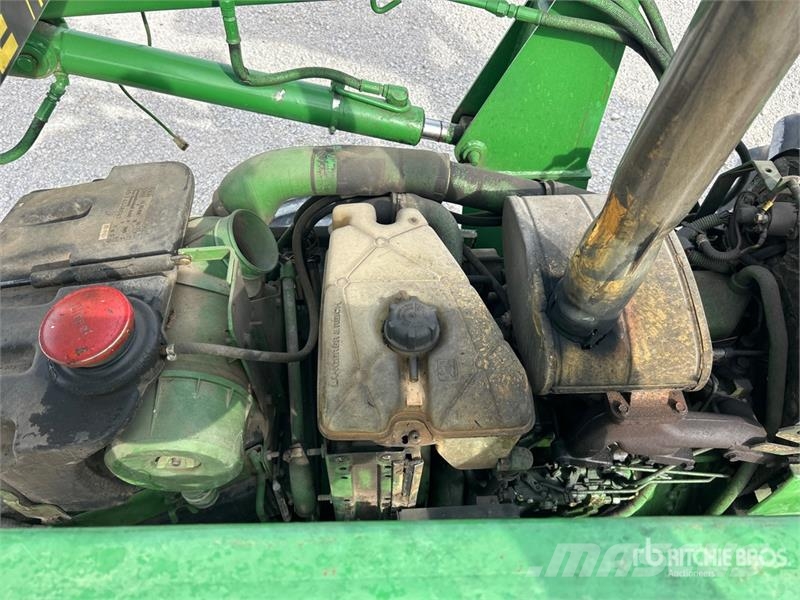 John Deere 2155 2WD Utility Tractor Kleintraktoren