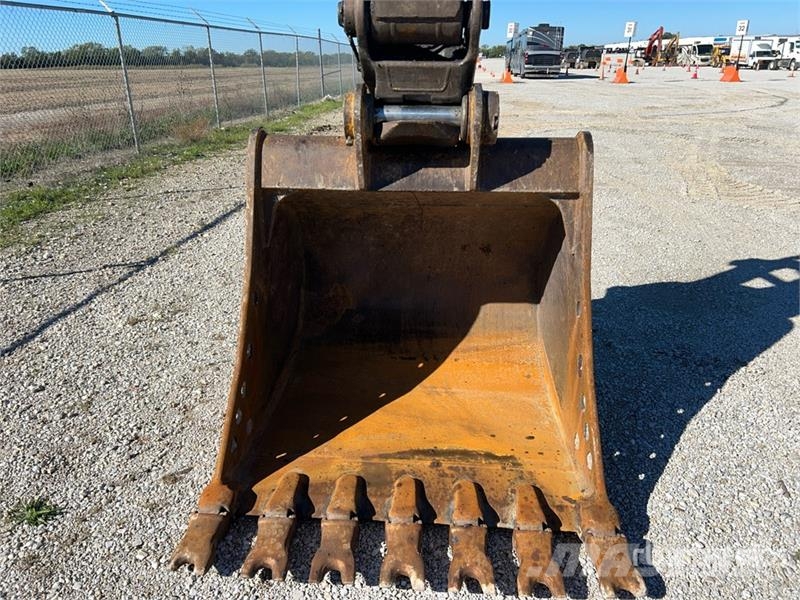 John Deere 225D LC Tracked Excavator Gravemaskiner på larvebånd