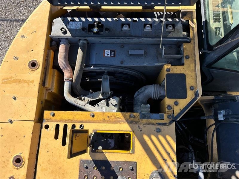 John Deere 225D LC Tracked Excavator Gravemaskiner på larvebånd