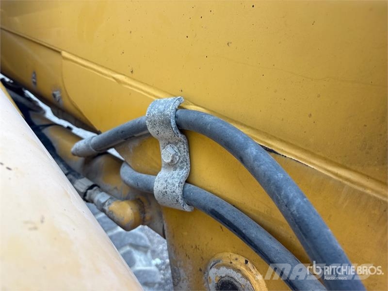 John Deere 240 Skid steer mini nakladalci
